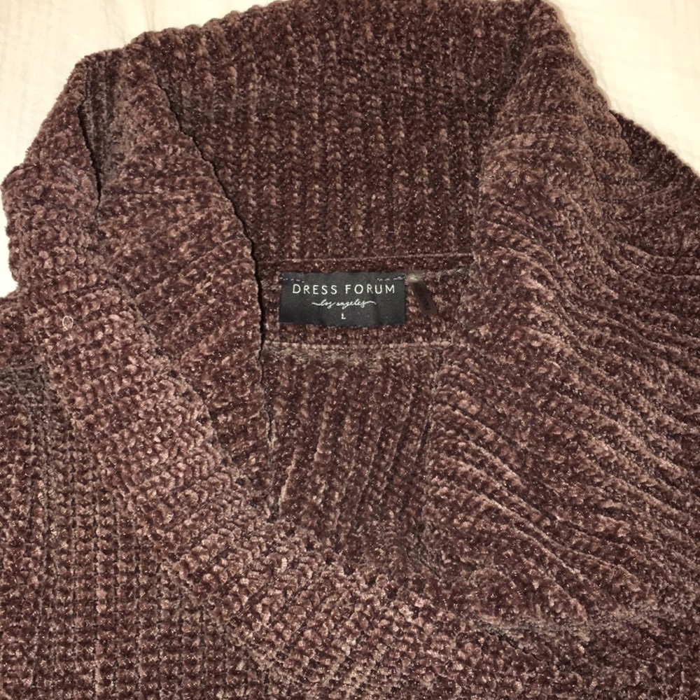 Sweater - Picture 2 of 2